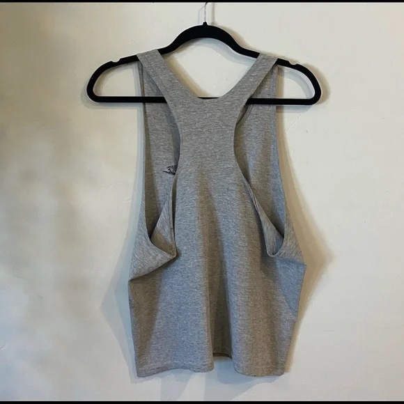 Nike gray and black athletic tank tops - Picture 7 of 10